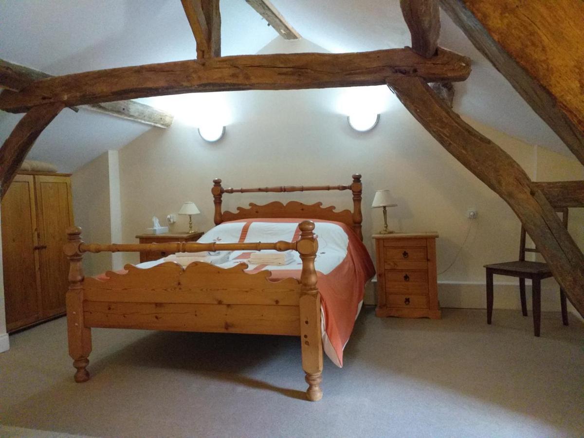 Ancienne Ecole Bed & Breakfast Cazaux-Villecomtal Exterior photo