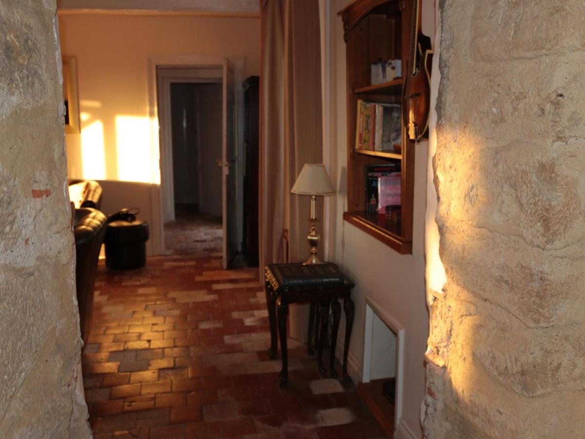Ancienne Ecole Bed & Breakfast Cazaux-Villecomtal Exterior photo